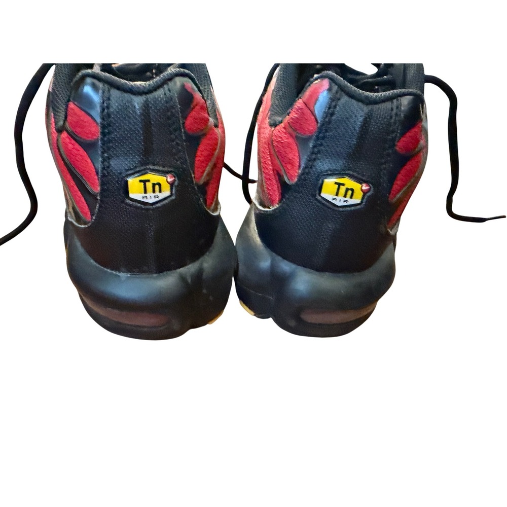 Nike Air Max Plus TN Black/University Red/White Sneakers Men's Size 12 - Picture 8 of 12